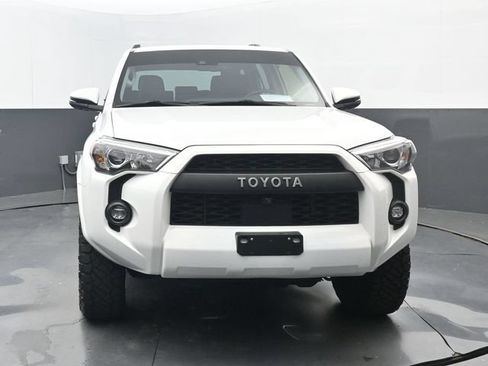 Used 2023 Toyota 4Runner SR5 Premium w/ Moonroof Package AWD/4WD image 37