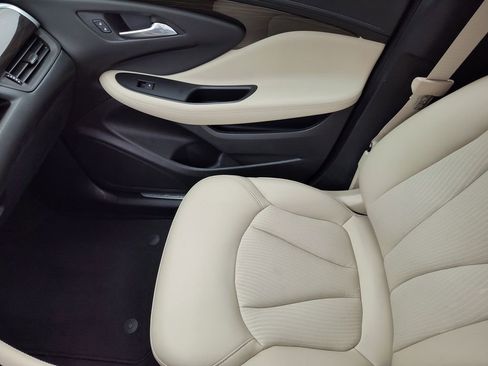 Used 2019 Buick Envision Preferred image 29