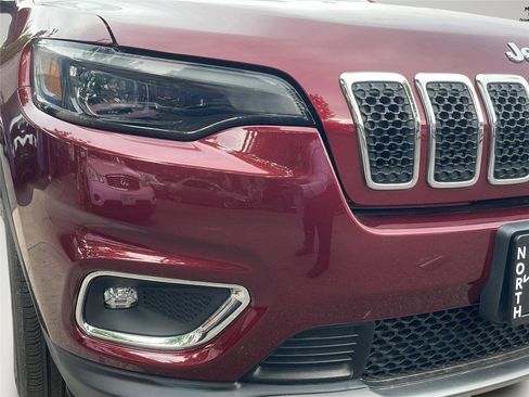 Used 2019 Jeep Cherokee Limited AWD/4WD image 35