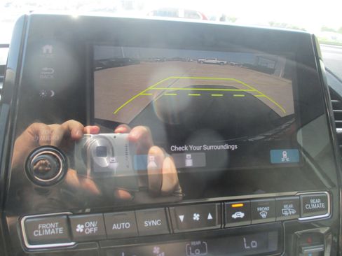 Used 2019 Honda Odyssey EX-L image 18