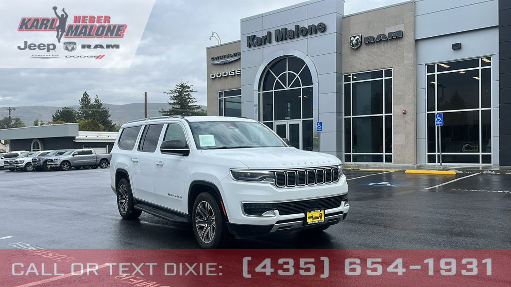 Used 2024 Jeep Wagoneer L Series II w/ Flexible Seating Group AWD/4WD image 1