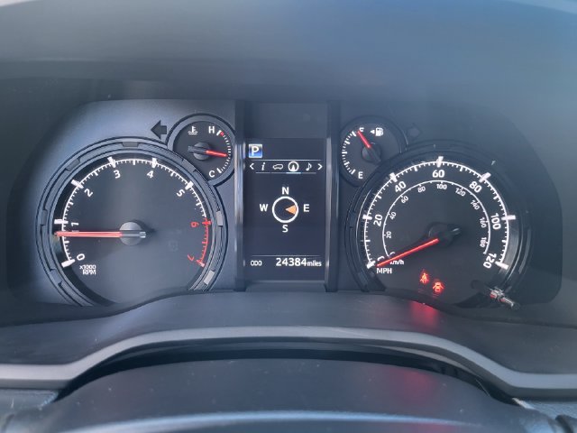 Used 2024 Toyota 4Runner SR5 AWD/4WD image 13