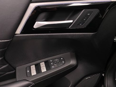 New 2025 Mitsubishi Outlander SEL image 31