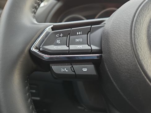 Certified 2025 MAZDA CX-5 AWD 2.5 S w/ Preferred Package image 18