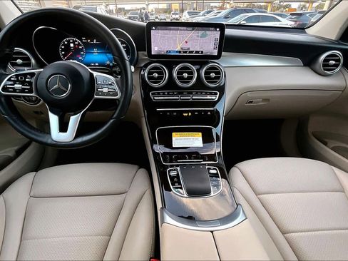 Used 2022 Mercedes-Benz GLC 300 GLC 300 image 14