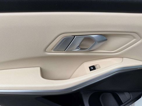 Used 2023 BMW 330i xDrive Sedan w/ Driving Assistance Package image 33