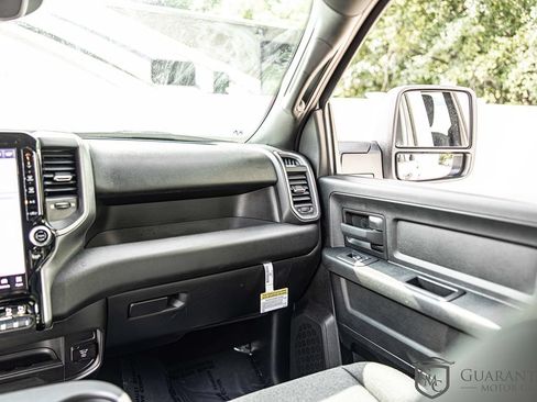 Used 2026 RAM 2500 Tradesman AWD/4WD image 27