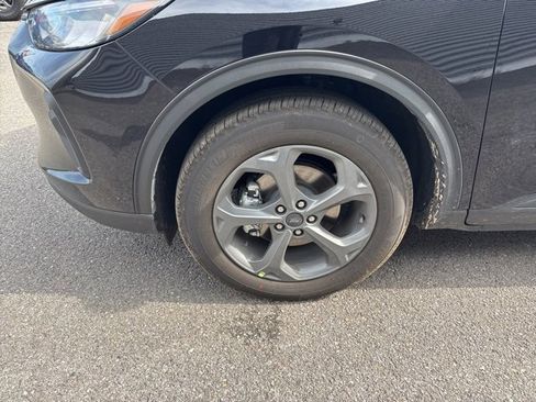 New 2025 Ford Escape ST-Line w/ Equipment Group 301A image 10