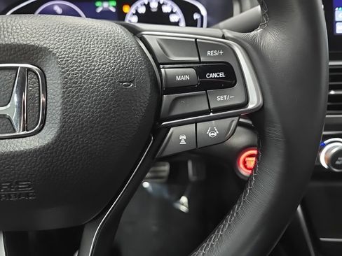 Used 2019 Honda Accord Sport image 21