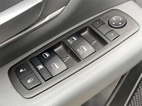 Used 2022 RAM 1500 Big Horn w/ Trailer Tow Group (B) image 22