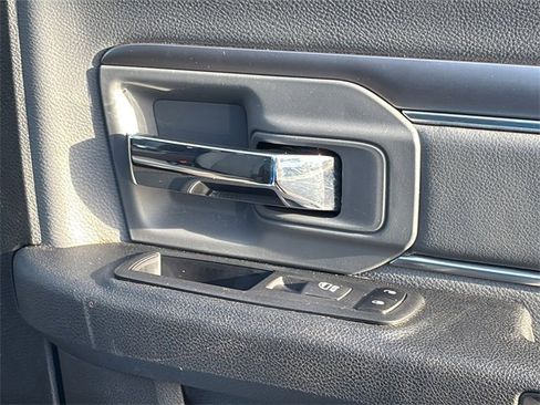 Certified 2024 RAM 1500 Classic SLT image 38