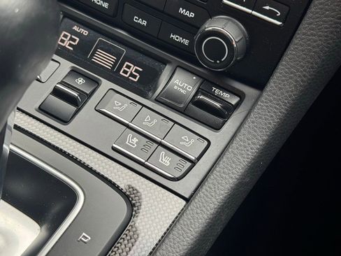 Used 2021 Porsche 718 Cayman image 74