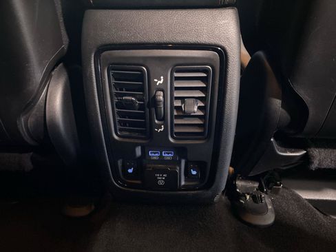 Used 2025 Dodge Durango R/T AWD/4WD image 12