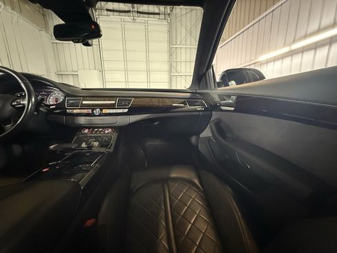Used 2016 Audi A8 L 4.0T w/ Driver Assistance Package image 49