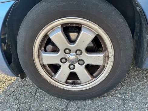 Used 2005 Toyota Prius image 33