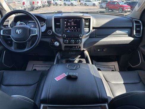 Used 2022 RAM 1500 Laramie AWD/4WD image 18