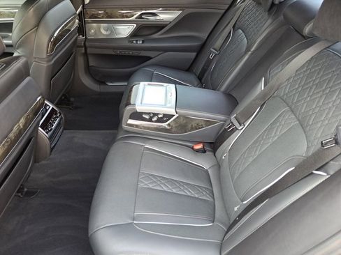 Used 2019 BMW M760i xDrive w/ Luxury Rear Seating Package image 15