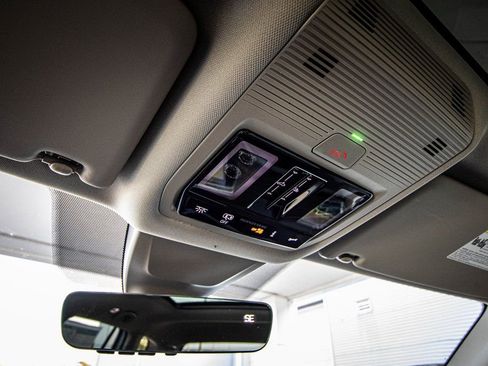 New 2026 Volkswagen Atlas SEL Premium R-Line image 43