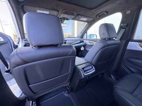 New 2025 Cadillac XT6 Premium Luxury w/ Platinum Package image 18