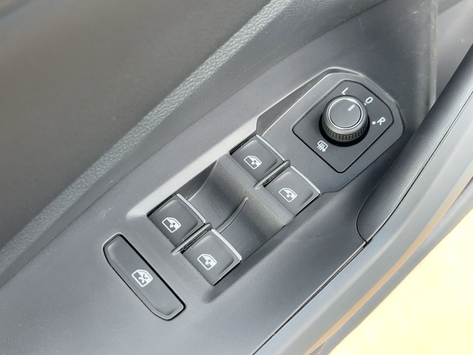 New 2026 Volkswagen Jetta Sport FWD image 11