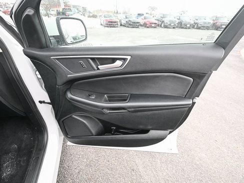 Certified 2024 Ford Edge SEL w/ Convenience Package image 27