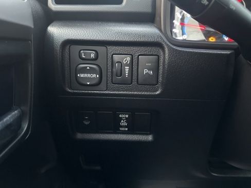 Certified 2018 Toyota 4Runner Limited image 17