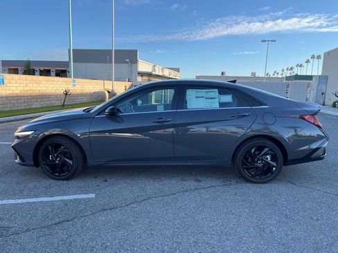 New 2026 Hyundai Elantra SEL Sport Premium image 6