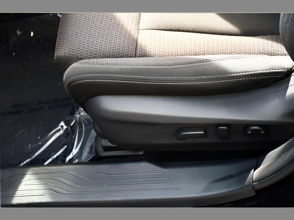 Certified 2023 Subaru Outback Premium AWD/4WD image 31