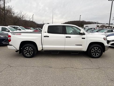 Used 2021 Toyota Tundra SR5 w/ TRD Off-Road Package image 6