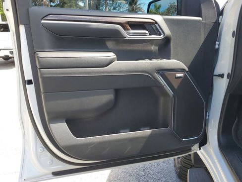 Used 2024 GMC Sierra 1500 Elevation w/ Elevation Premium Package image 24