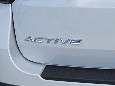 New 2025 Ford Explorer Active w/ Active Comfort Package image 11