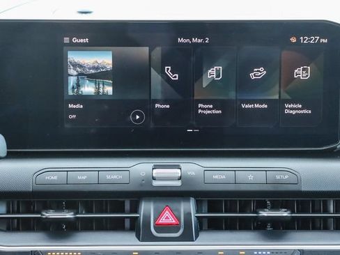 Used 2025 Kia K4 FWD image 16