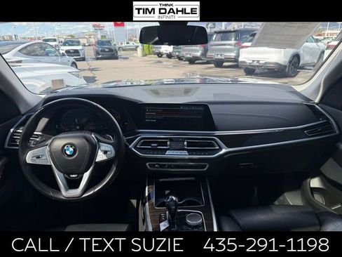 Used 2021 BMW X7 xDrive40i w/ Parking Assistance Package AWD/4WD image 2
