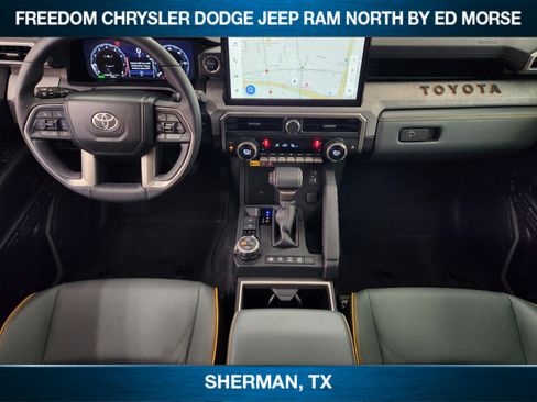 Used 2025 Toyota 4Runner Trailhunter image 23