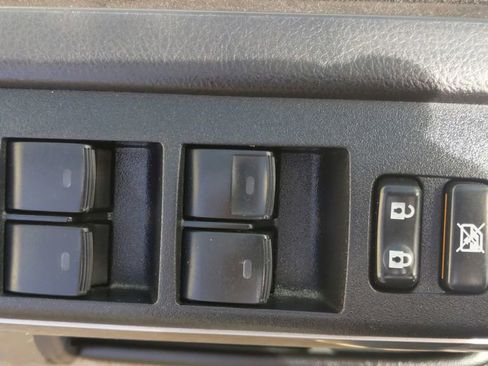 Used 2016 Toyota 4Runner Limited AWD/4WD image 16