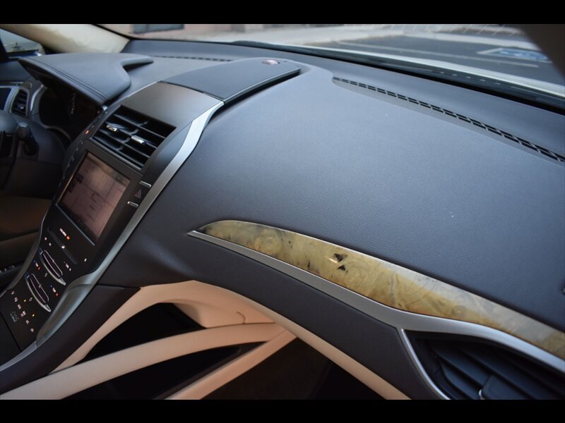 Used 2014 Lincoln MKZ w/ Equipment Group 102A Reserve FWD image 36