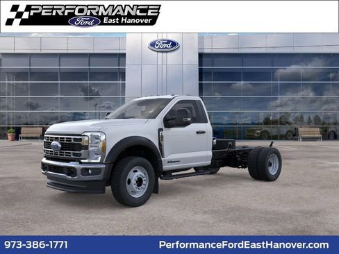 New 2026 Ford F550 4x4 Regular Cab Super Duty w/ XL Chrome Package image 1