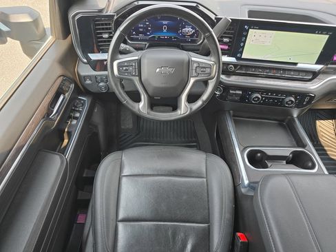 Certified 2024 Chevrolet Silverado 2500 LTZ w/ LTZ Plus Package AWD/4WD image 32