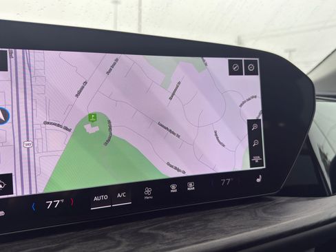 Used 2025 Audi Q5 Premium Plus w/ Premium Plus image 18