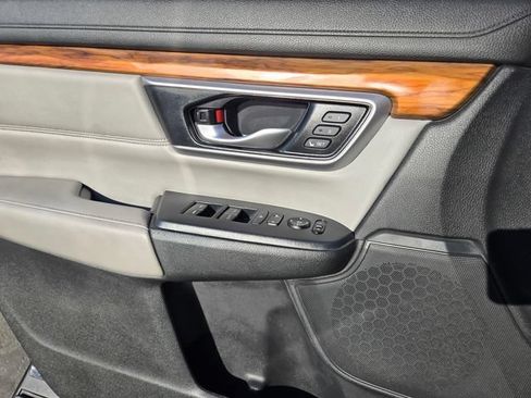 Used 2019 Honda CR-V Touring image 20