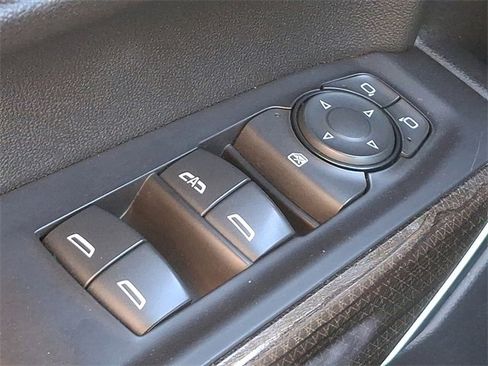 Used 2020 Chevrolet Silverado 1500 LT w/ All-Star Edition image 28