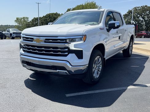 New 2026 Chevrolet Silverado 1500 LTZ w/ Z71 Off-Road Package image 2