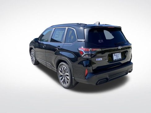 New 2025 Subaru Forester Touring image 6
