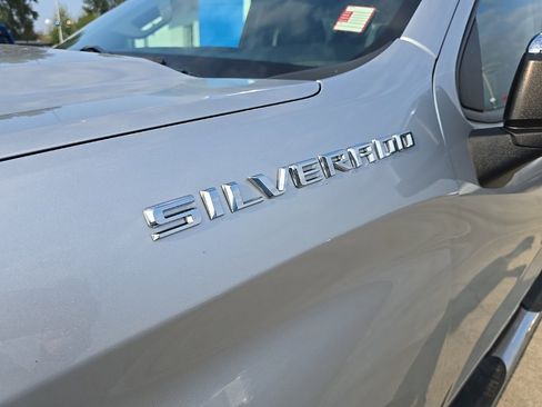 Used 2020 Chevrolet Silverado 1500 LT w/ All-Star Edition image 11