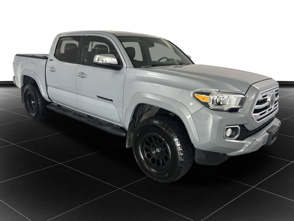 Used 2019 Toyota Tacoma Limited AWD/4WD image 7