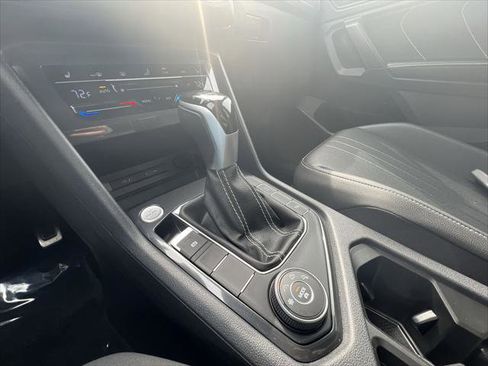Certified 2023 Volkswagen Tiguan SE R-Line image 19