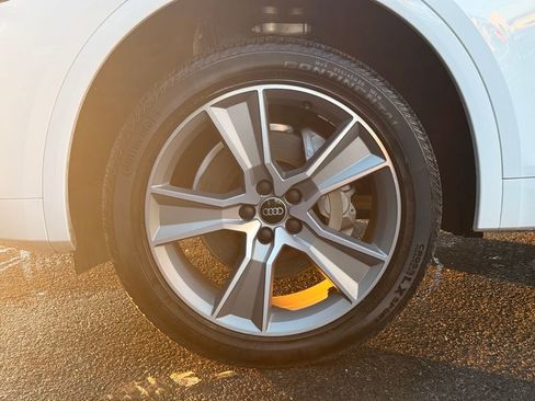 Used 2025 Audi Q5 2.0T Premium image 10