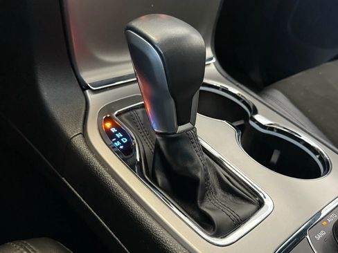 Used 2021 Jeep Grand Cherokee Altitude image 18