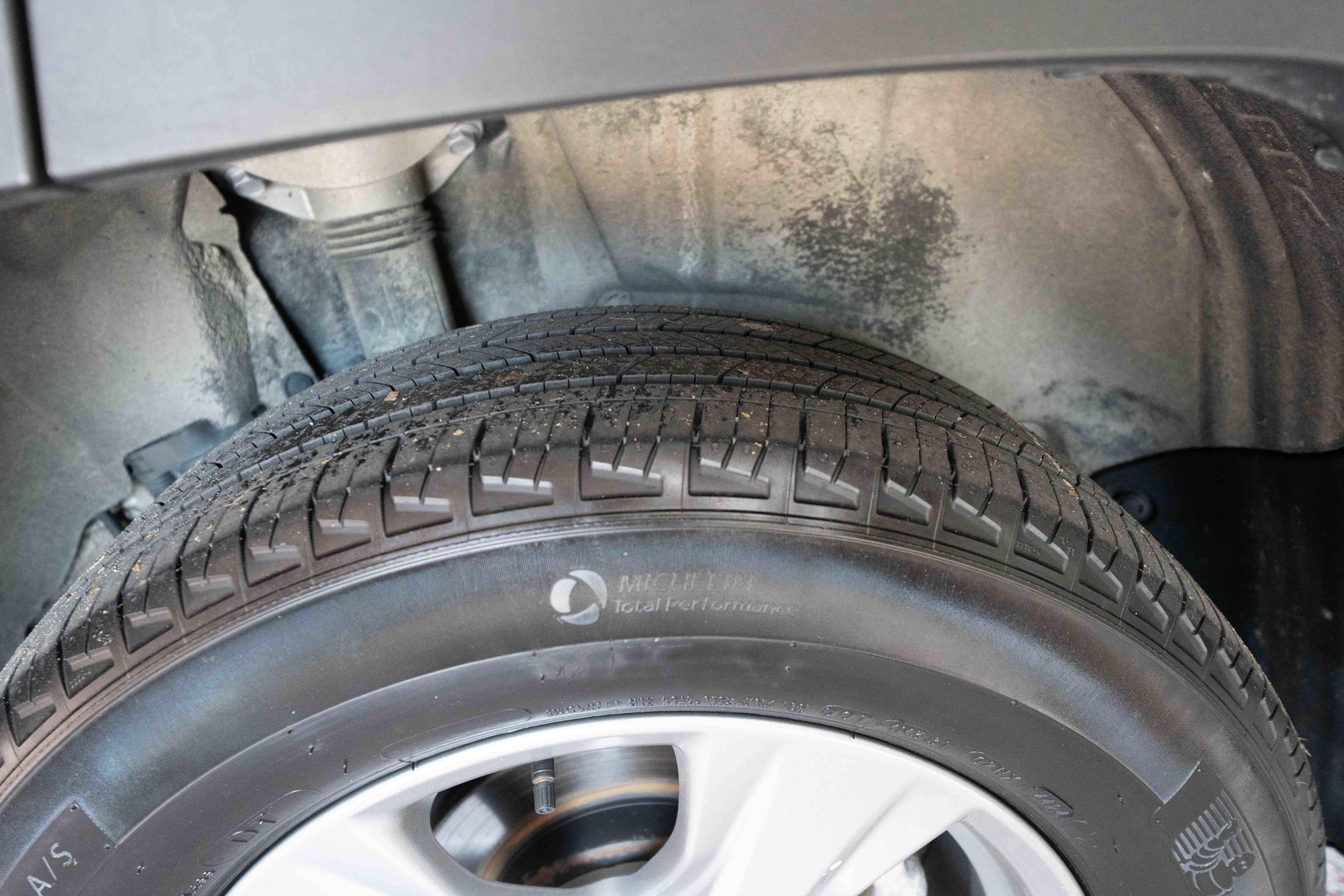 Certified 2025 Toyota RAV4 XLE AWD/4WD image 31