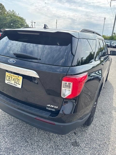 Used 2022 Ford Explorer XLT AWD/4WD image 22